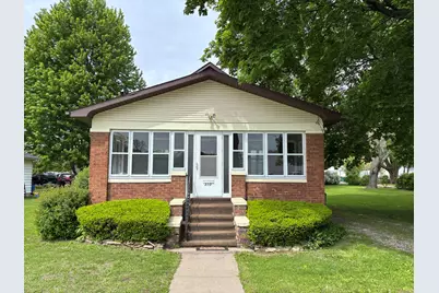 310 S Murdock Street, Streator, IL 61364 - Photo 1