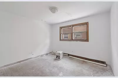 387 Madison Avenue, Calumet City, IL 60409 - Photo 3