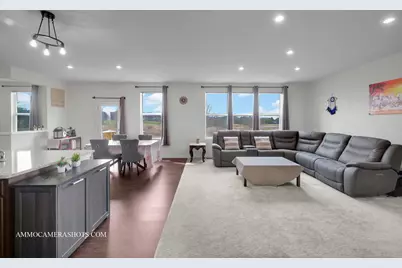 1398 Kessler Drive, Mundelein, IL 60060 - Photo 5