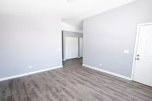 35330 N Nielsen Dr, Round Lake Beach, IL 60073 - Photo 3