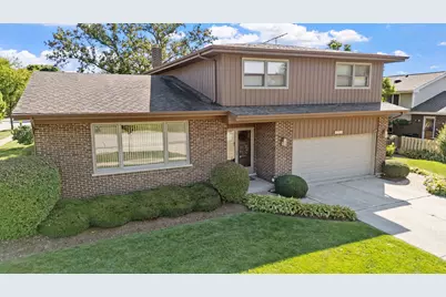 2439 N Windsor Drive, Arlington Heights, IL 60004 - Photo 35