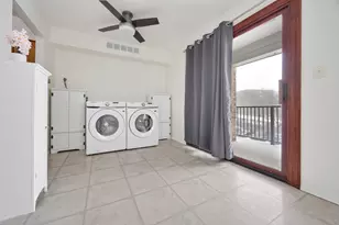 1724 Fayette Walk, Hoffman Estates, IL 60169 - Photo 7