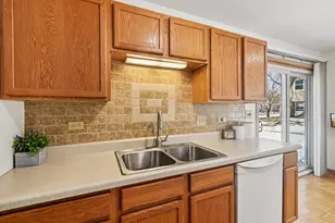 0N018 Windermere Rd, Winfield, IL 60190 - Photo 11