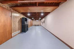 1428 Pickwick St, Ottawa, IL 61350 - Photo 13