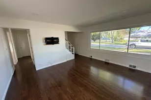 709 W Glencoe Rd, Palatine, IL 60067 - Photo 5