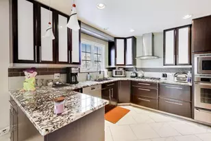 4408 Hammersmith Ln, Glenview, IL 60026 - Photo 15