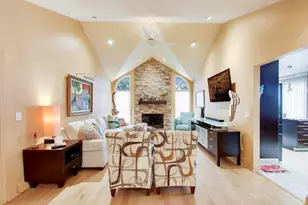 4408 Hammersmith Ln, Glenview, IL 60026 - Photo 7