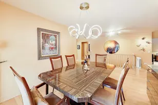 4408 Hammersmith Ln, Glenview, IL 60026 - Photo 11