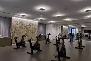 211 N Harbor Dr, Chicago, IL 60601 - Photo 33