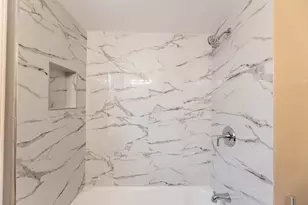 38 N Rebecca St, Glenwood, IL 60425 - Photo 13