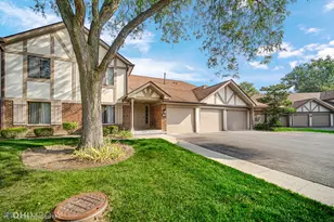 920 Surrey Dr, Schaumburg, IL 60193 - Photo 5