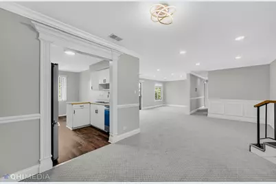 [Address not provided], Schaumburg, IL 60193 - Photo 9