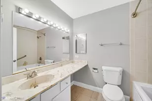 920 Surrey Dr, Schaumburg, IL 60193 - Photo 19