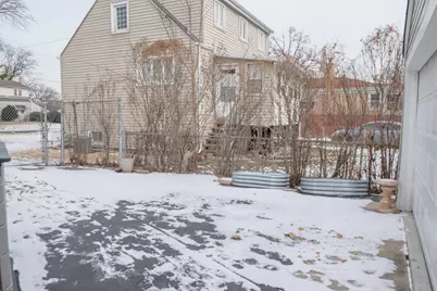 10609 Nevada Avenue, Melrose Park, IL 60164 - Photo 81