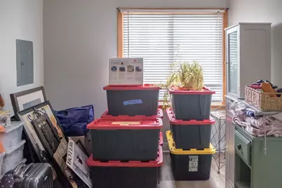 10609 Nevada Avenue, Melrose Park, IL 60164 - Photo 67