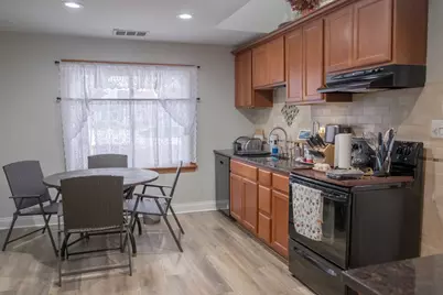 10609 Nevada Avenue, Melrose Park, IL 60164 - Photo 27