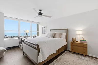 655 W Irving Park Road #4412, Chicago, IL 60613 - Photo 9