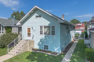 1042 Circle Ave, Forest Park, IL 60130 - Photo 1