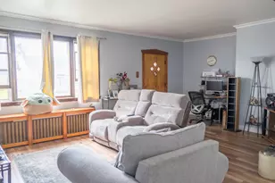 1042 Circle Ave, Forest Park, IL 60130 - Photo 9