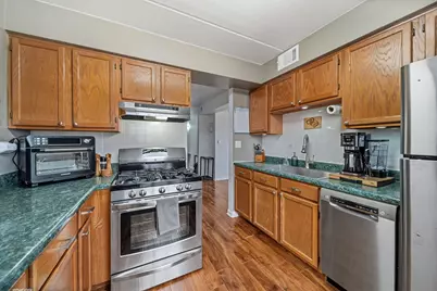 841 N York Street #202, Elmhurst, IL 60126 - Photo 7