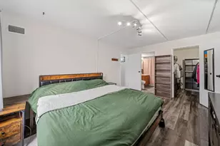 841 N York St, Elmhurst, IL 60126 - Photo 11