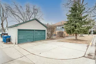 900 Lathrop Ave, Forest Park, IL 60130 - Photo 3