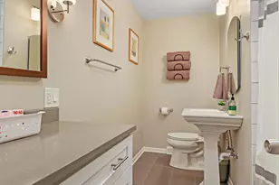 2532 N Jackson Street N, Waukegan, IL 60087 - Photo 13