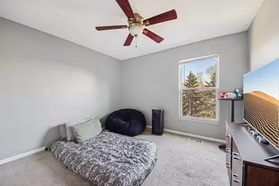 906 Elizabeth Drive, Streamwood, IL 60107 - Photo 19