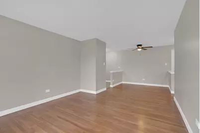 8872 W Jody Lane #2E, Des Plaines, IL 60016 - Photo 5