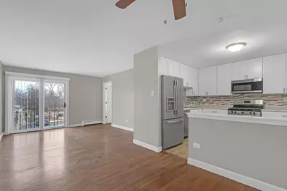 8872 W Jody Lane #2E, Des Plaines, IL 60016 - Photo 3