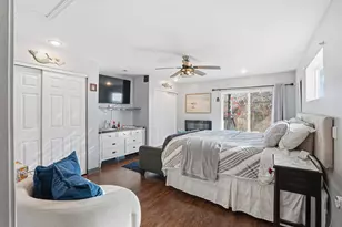 33 Blackhawk Hills Ct, Rock Island, IL 61201 - Photo 9