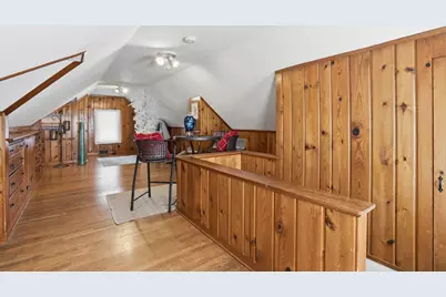 33 Blackhawk Hills Court, Rock Island, IL 61201 - Photo 13