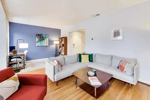 6251 N Magnolia Ave, Chicago, IL 60660 - Photo 5