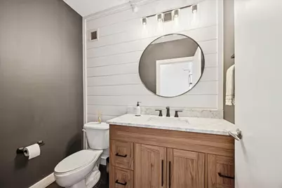 645 N Kingsbury Street #1205, Chicago, IL 60654 - Photo 3