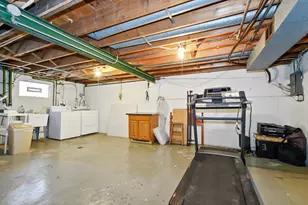 7805 Natchez Ave, Burbank, IL 60459 - Photo 17