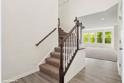 239 Stonington Drive, Bloomingdale, IL 60108 - Photo 3