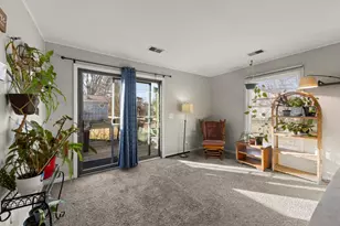 16 Spring Garden Dr, Montgomery, IL 60538 - Photo 15