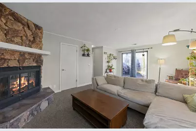 16 Spring Garden Drive, Montgomery, IL 60538 - Photo 13