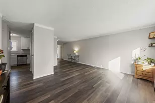 16 Spring Garden Dr, Montgomery, IL 60538 - Photo 3