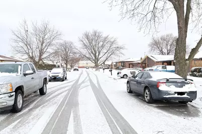 306 Escanaba Avenue, Calumet City, IL 60409 - Photo 5