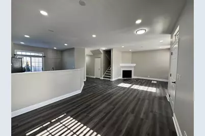 102 Soo Line Drive, Grayslake, IL 60030 - Photo 5