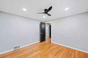 12943 S Manistee Ave, Chicago, IL 60633 - Photo 15