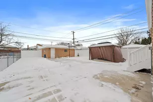 12943 S Manistee Ave, Chicago, IL 60633 - Photo 29
