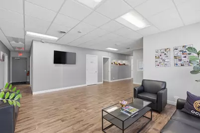 2020 N 15th Avenue, Melrose Park, IL 60160 - Photo 11