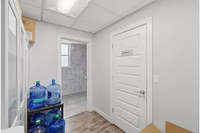 2020 N 15th Avenue, Melrose Park, IL 60160 - Photo 17