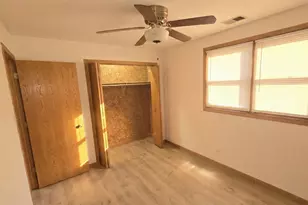 445 W 37th St, Chicago, IL 60609 - Photo 13