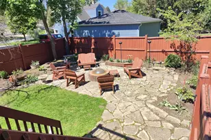 228 W Grove St, Lombard, IL 60148 - Photo 3