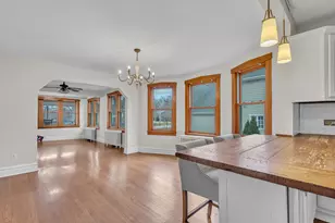 228 W Grove St, Lombard, IL 60148 - Photo 9