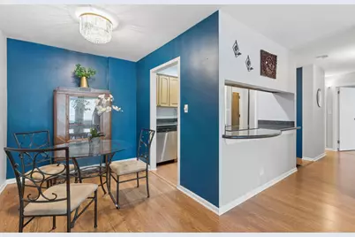 222 N Marion Street #2J, Oak Park, IL 60302 - Photo 5