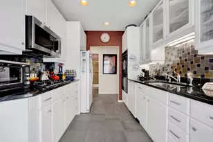 800 Weidner Rd, Buffalo Grove, IL 60089 - Photo 5